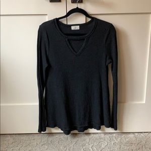 T. LA Small keyhole ribbed tunic long sleeve